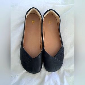 Xero Phoenix ballet flats sz 7.5